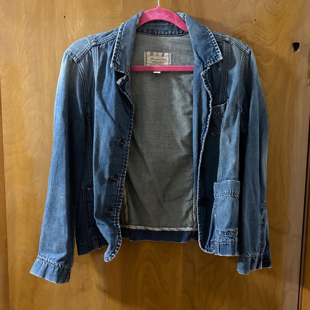 Abercrombie and Fitch denim jacket size L